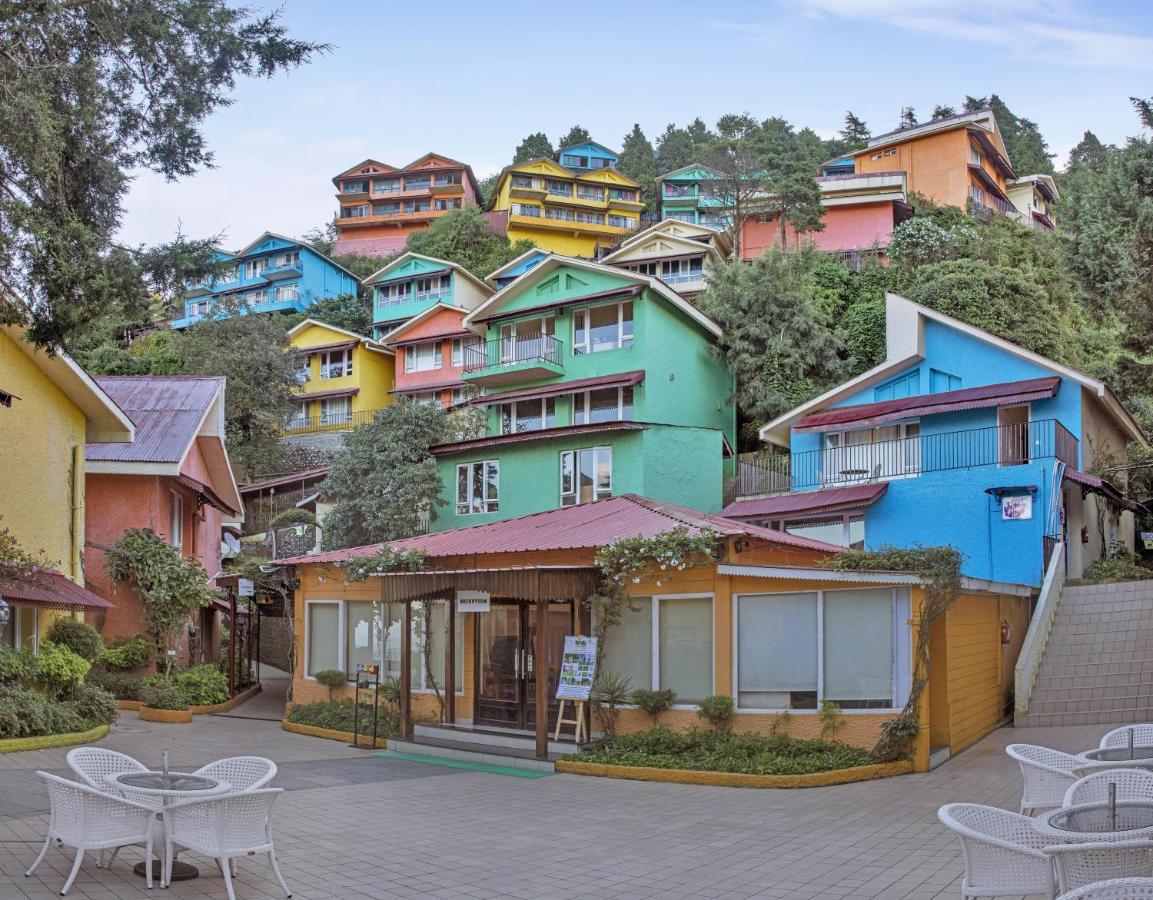 Hotel Club Mahindra Mussoorie Esterno foto