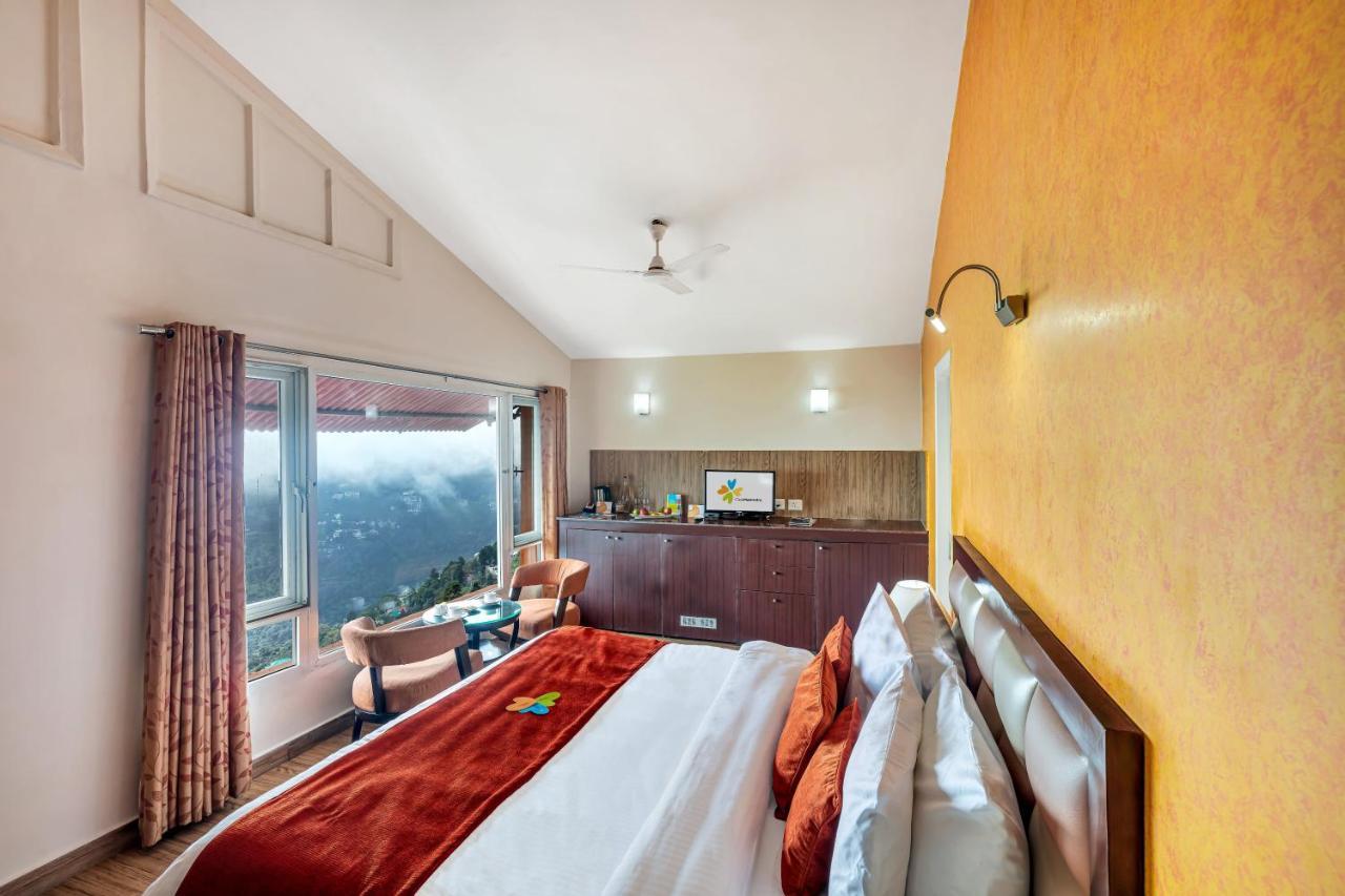 Hotel Club Mahindra Mussoorie Esterno foto