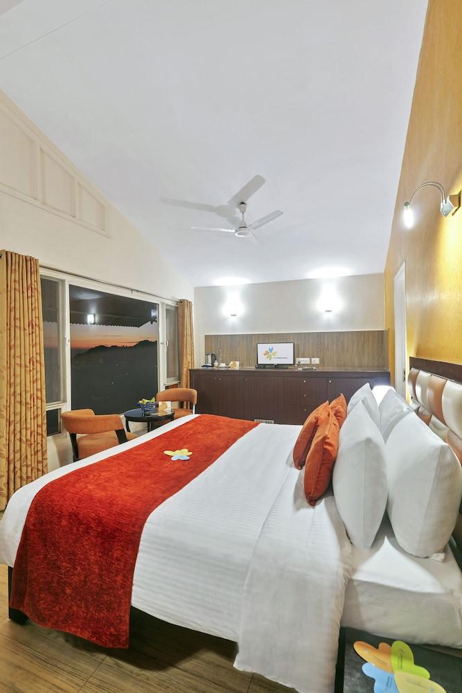 Hotel Club Mahindra Mussoorie Esterno foto